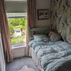6 Trinity Grove Ella Street Hu5 3bb Bed & Breakfast