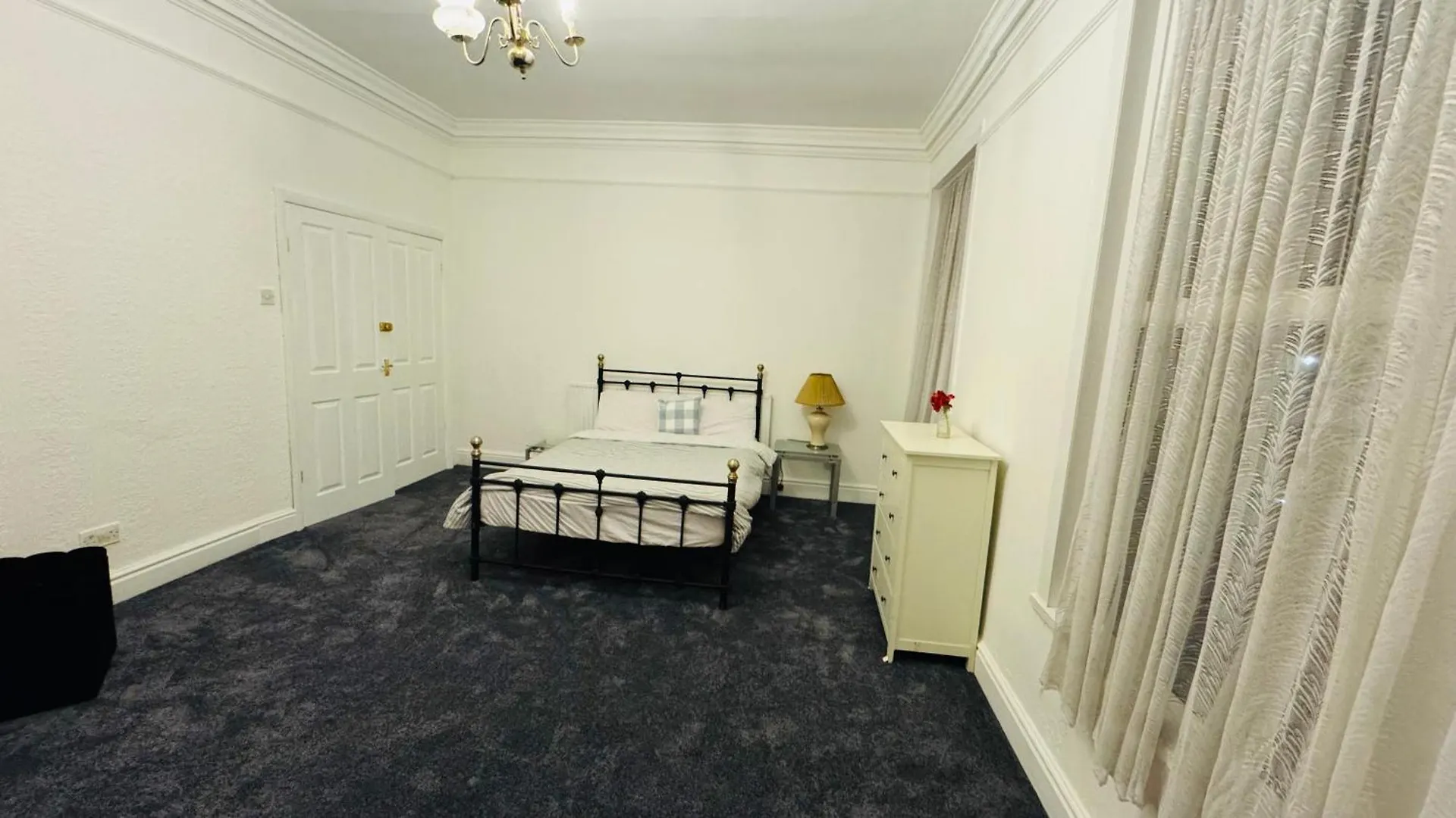 Boulevard Double Room In Shared Accommodation Kingston upon Hull
